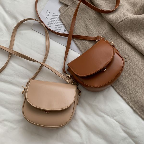 new texture female bag small new 2020 fashion retro messenger bag female wild ins atmosphere shoulder
new texture female bag small new 2020 fashion retro messenger bag female wild ins atmosphere shoulder
