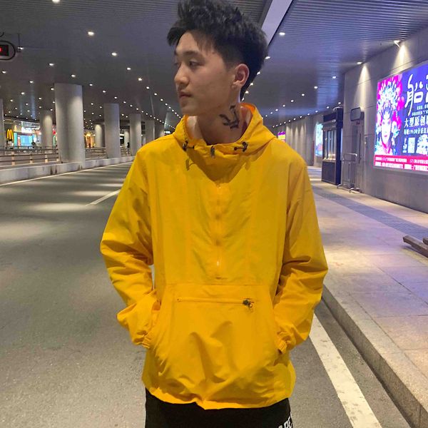 2020 brand men jacket итальянский дизайнер на воздушной подушке горячий продавая высокое качество частный заказ платформа golden jacket new, Black;brown
2020 brand men jacket итальянский дизайнер на воздушной подушке горячий продавая высокое качество частный заказ платформа golden jacket new, Black;brown