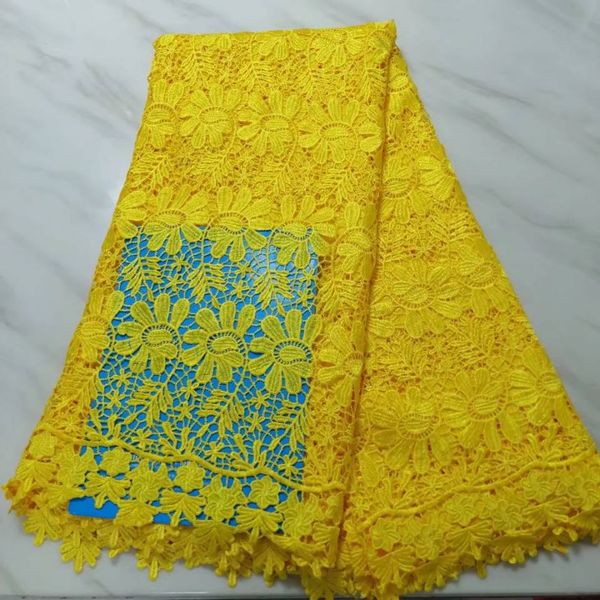 5yards/pc wonderful yellow flower style african guipure lace embroidery french water soluble lace fabric for dress bw71-1, Black;white
5yards/pc wonderful yellow flower style african guipure lace embroidery french water soluble lace fabric for dress bw71-1, Black;white