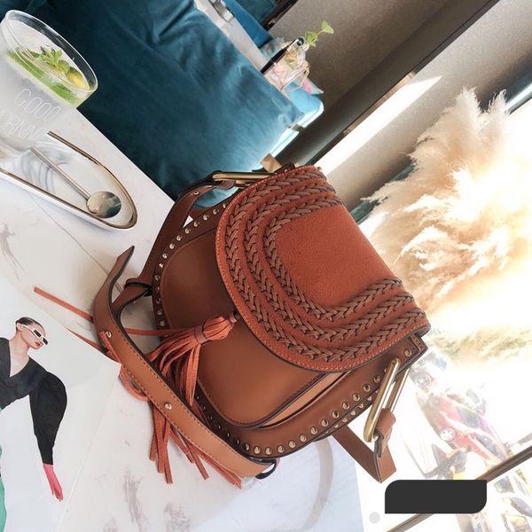 ts saddle bag кисточкой ретро crossbody женщин способа повелительниц высокого качества строгальных обильный сумки кошельки сумки на ремне, к
ts saddle bag кисточкой ретро crossbody женщин способа повелительниц высокого качества строгальных обильный сумки кошельки сумки на ремне, к