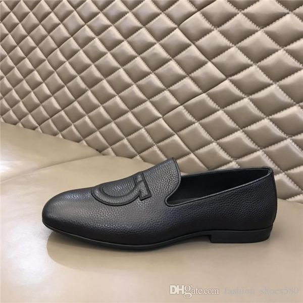 mens latest casual business shoes, hardware imported calfskin black brown business dress low-heel shoes with original box
mens latest casual business shoes, hardware imported calfskin black brown business dress low-heel shoes with original box