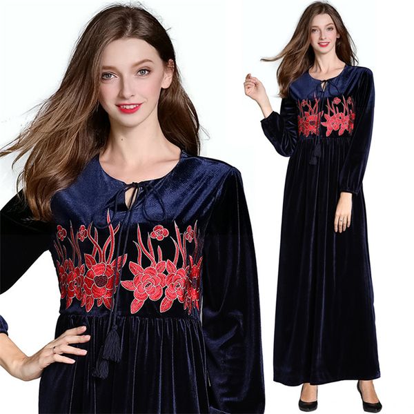 factory direct new muslim long dress embroidered gold velvet long dress ethnic robe 7638, White;black
factory direct new muslim long dress embroidered gold velvet long dress ethnic robe 7638, White;black