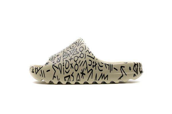 2020 kanye west rubber slide desert sand bone resin graffiti rubber height increase men women slippers with box soft wide version, Black
2020 kanye west rubber slide desert sand bone resin graffiti rubber height increase men women slippers with box soft wide version, Black
