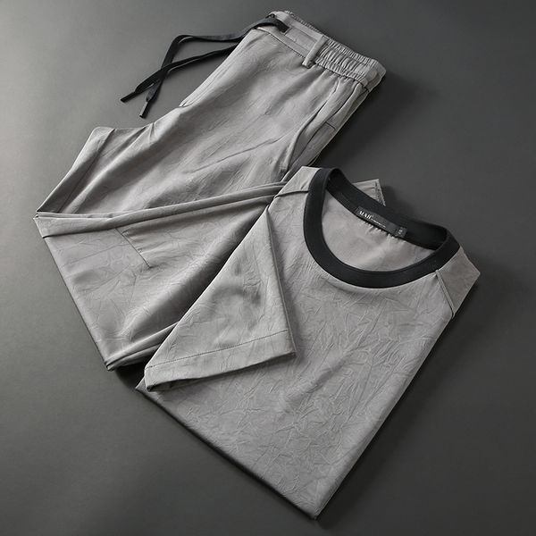 men's tracksuits summer ice silk leisure sport suit slimming anti-wrinkle fashion pleated printed short-sleeved t-shirt two-piece set, Gray
men's tracksuits summer ice silk leisure sport suit slimming anti-wrinkle fashion pleated printed short-sleeved t-shirt two-piece set, Gray