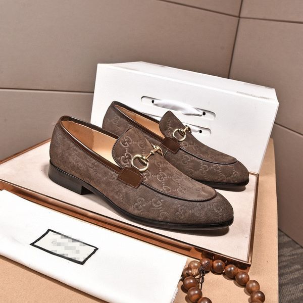 2020 italian style men dress shoes exquisite embroidery designers leather shoes man pointed toe shoes 38-44, Black
2020 italian style men dress shoes exquisite embroidery designers leather shoes man pointed toe shoes 38-44, Black