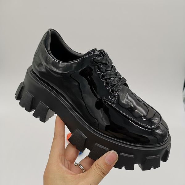 2019 designer luxury designer women sneakers fashion eather suede comfortable fwild casual shoes stylish women waterproof shoes, Black
2019 designer luxury designer women sneakers fashion eather suede comfortable fwild casual shoes stylish women waterproof shoes, Black