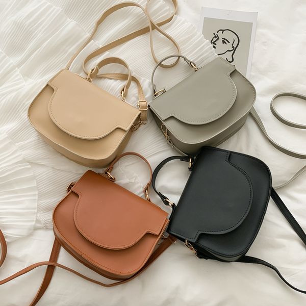 saddle bag female bag 2020 new spring and summer wild retro retro shoulder messenger small fragrance semicircle
saddle bag female bag 2020 new spring and summer wild retro retro shoulder messenger small fragrance semicircle