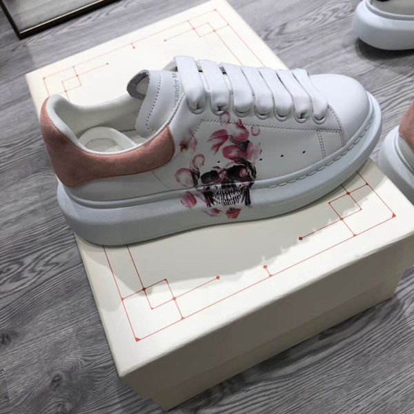 platform men and women shoes wild vintage luxury white shoes women 2020 new leather 3d printing pattern casual board shoes 03, Black
platform men and women shoes wild vintage luxury white shoes women 2020 new leather 3d printing pattern casual board shoes 03, Black