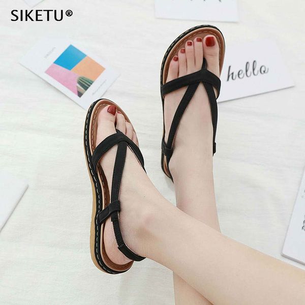 114 slippers rubber slide sandal floral brocade men slipper gear bottoms flip flops women striped beach causal slipper with box size:35-45, Black
114 slippers rubber slide sandal floral brocade men slipper gear bottoms flip flops women striped beach causal slipper with box size:35-45, Black