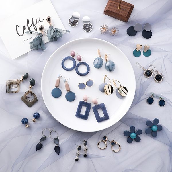 new korean blue acrylic flower circle square earrings for women fashion earrings metal party beach jewelry, Golden;silver
new korean blue acrylic flower circle square earrings for women fashion earrings metal party beach jewelry, Golden;silver