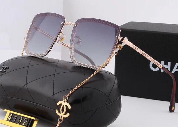 new men and women large frame polarized light sunglasses, with gradual change glass alloy frame, fashion driving, Black
new men and women large frame polarized light sunglasses, with gradual change glass alloy frame, fashion driving, Black