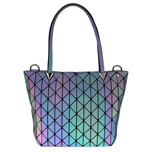 новые женские светящиеся сумки сумка сцепления diamond tote геометрия стеганые сумки на ремне saser обычные складные сумки bolso 36 * 13 * 2
новые женские светящиеся сумки сумка сцепления diamond tote геометрия стеганые сумки на ремне saser обычные складные сумки bolso 36 * 13 * 2
