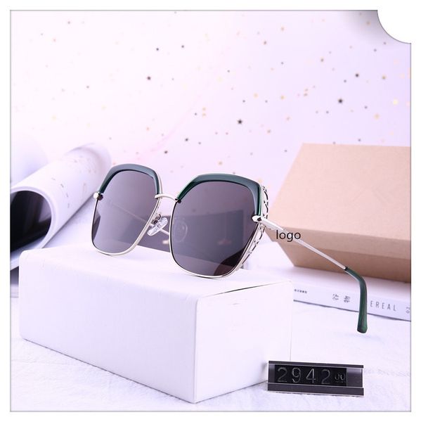 известный дизайнерский дизайн корейский ретро солнцезащитные очки с большой оправой женские солнцезащитные очки модель бровей полые солнцеза, White;black
известный дизайнерский дизайн корейский ретро солнцезащитные очки с большой оправой женские солнцезащитные очки модель бровей полые солнцеза, White;black