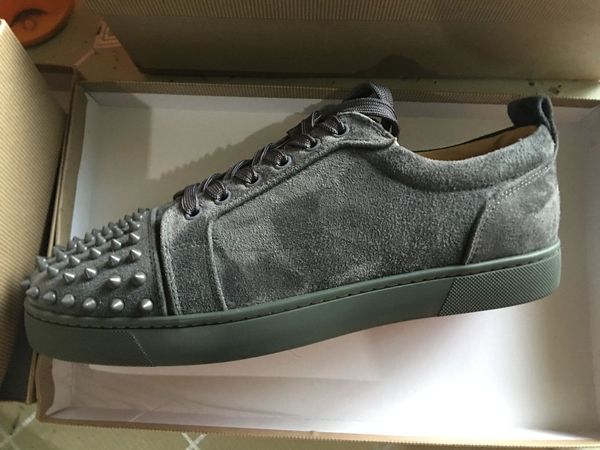 2019 designer sneakers men's studded red bottom low-junior spikes flats shoes men and women black grey leather sneakers casual shoes
2019 designer sneakers men's studded red bottom low-junior spikes flats shoes men and women black grey leather sneakers casual shoes