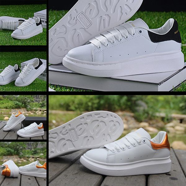 2020 trend classic thick-soled shoes men and women white shoes shock absorption breathable wear-resistant lightweight casual sports shoes
2020 trend classic thick-soled shoes men and women white shoes shock absorption breathable wear-resistant lightweight casual sports shoes