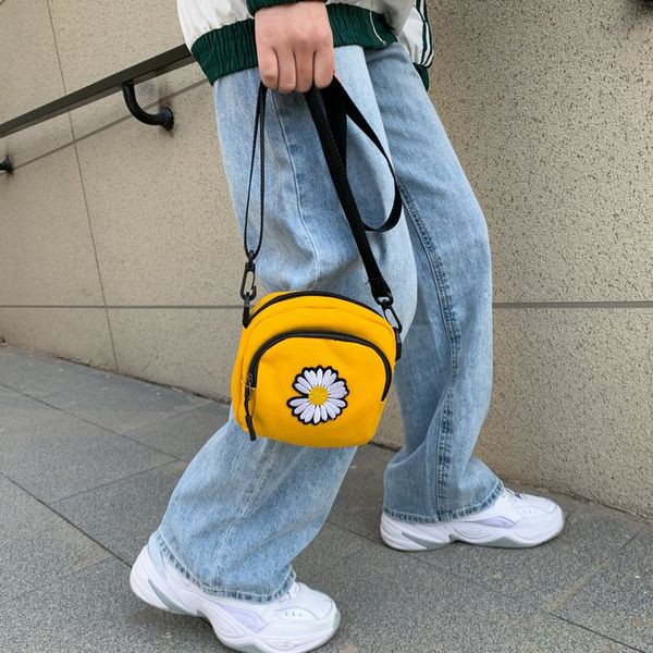 canvas bag female messenger small daisy bag 2020 new ins japanese wild student literary shoulder phone
canvas bag female messenger small daisy bag 2020 new ins japanese wild student literary shoulder phone