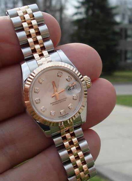 Ladies DATEJUST 179171 ROSE GOLD / STEEL SILVER DIAMOND DIAL Asia 2813 Автоматические женские часы
Ladies DATEJUST 179171 ROSE GOLD / STEEL SILVER DIAMOND DIAL Asia 2813 Автоматические женские часы