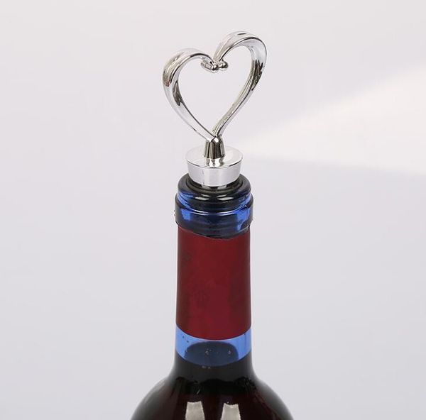 New elegant heart haped pla tic wine topper bottle topper wedding favor gift elling cu tom made logo
New elegant heart haped pla tic wine topper bottle topper wedding favor gift elling cu tom made logo