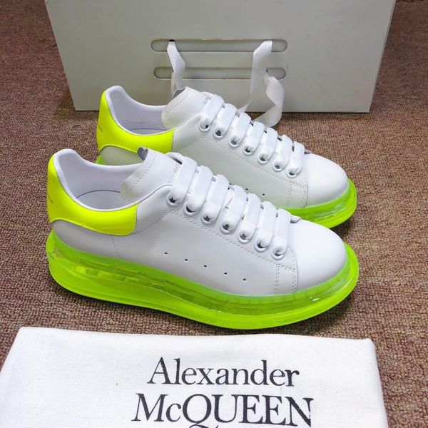new high-end men's women's luxury casual sports shoes fashion brand autumn and winter design style air cushion outsole nine colors, Black
new high-end men's women's luxury casual sports shoes fashion brand autumn and winter design style air cushion outsole nine colors, Black