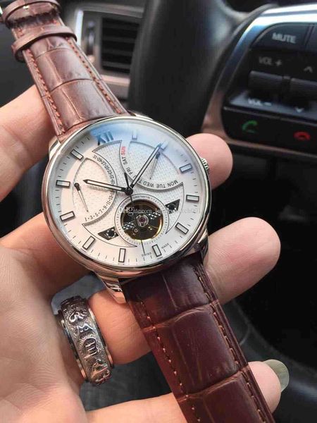 in 2018, luxury multi-functional leisure men's wristwatch, fully automatic imported mechanical core.leather belt, wholesale and retail, Slivery;brown
in 2018, luxury multi-functional leisure men's wristwatch, fully automatic imported mechanical core.leather belt, wholesale and retail, Slivery;brown