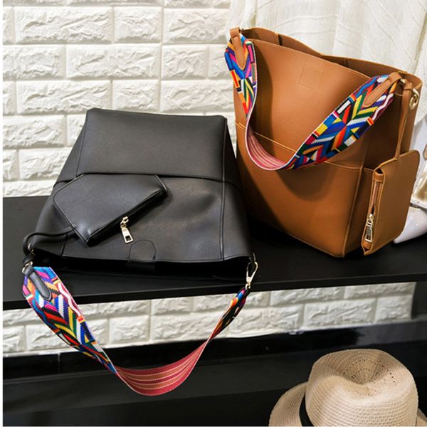 2019 новые женские сумки на ремне с красочными ремешками
2019 новые женские сумки на ремне с красочными ремешками