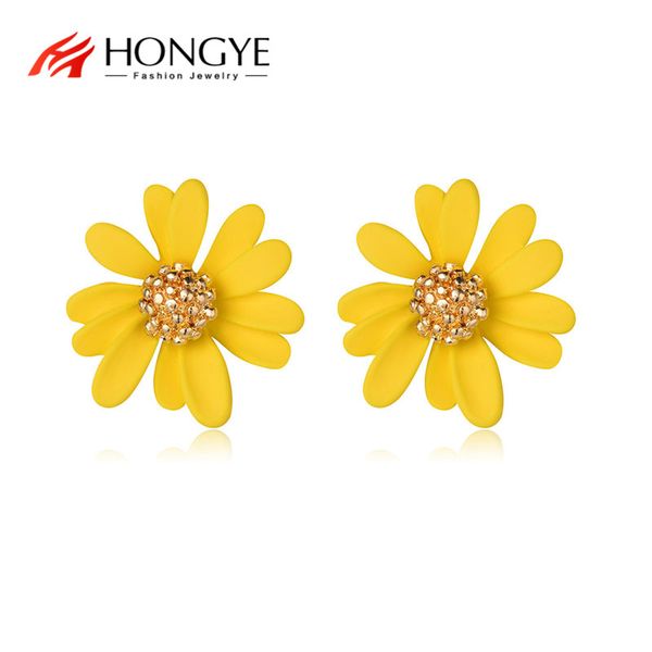 hongye young energetic small chrysanthemum round stud earring for women girl party daily jewelry love gift full charm fashion, Golden;silver
hongye young energetic small chrysanthemum round stud earring for women girl party daily jewelry love gift full charm fashion, Golden;silver