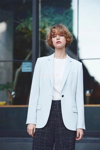 women coat 2020 autumn and winter new two-color new three acetic acid suit, White;black
women coat 2020 autumn and winter new two-color new three acetic acid suit, White;black
