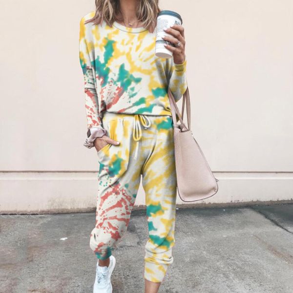 autumn and winter casual two piece set 2020 fashion printed women's casual long-sleeved elastic waist full women's suit, White
autumn and winter casual two piece set 2020 fashion printed women's casual long-sleeved elastic waist full women's suit, White