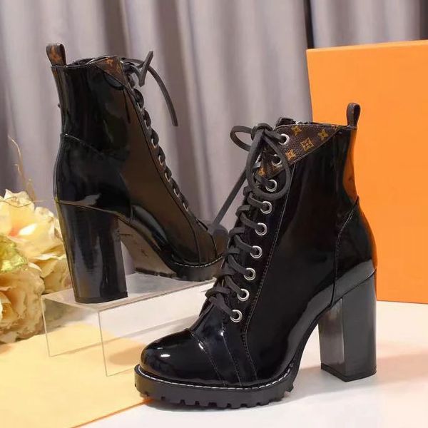 fashion designer women boots star trail lace-up ankle boots with heavy-duty soles leisure lady boots by toy99 l2320, Black;grey
fashion designer women boots star trail lace-up ankle boots with heavy-duty soles leisure lady boots by toy99 l2320, Black;grey