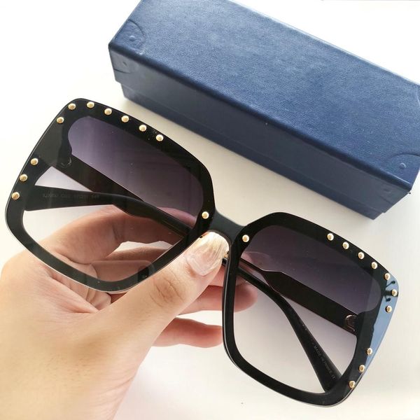 new fashion designer man and women sunglasses 0950 frame simple popular selling style uv400 protective eyewear with box, White;black
new fashion designer man and women sunglasses 0950 frame simple popular selling style uv400 protective eyewear with box, White;black