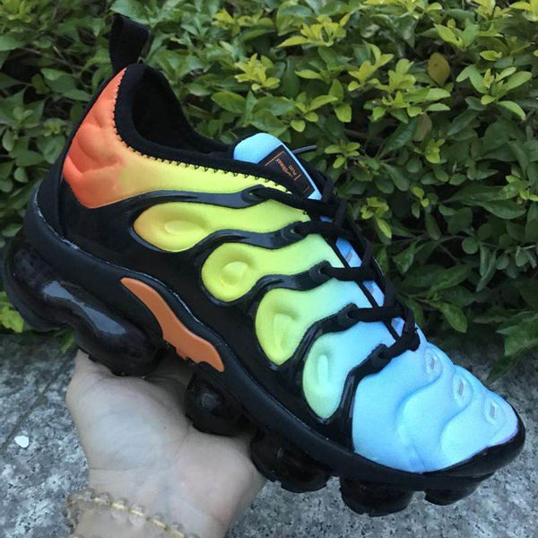 new arrivals 2019 vm olive white red metallic white silver plus male shoe pack triple black men sneakers running shoes plus
new arrivals 2019 vm olive white red metallic white silver plus male shoe pack triple black men sneakers running shoes plus