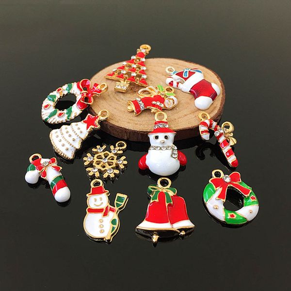 2018 3pcs/pack enamel christmas series candy cane reindeer garland stockings bell charm pendant diy christmas drop ornaments
2018 3pcs/pack enamel christmas series candy cane reindeer garland stockings bell charm pendant diy christmas drop ornaments