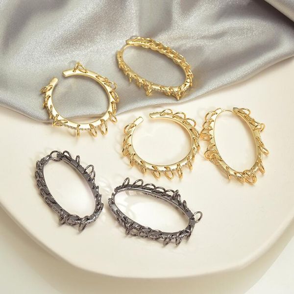 fashionable micro-set zircon earrings black multi-ring round earrings ear bone clip, Golden;silver
fashionable micro-set zircon earrings black multi-ring round earrings ear bone clip, Golden;silver