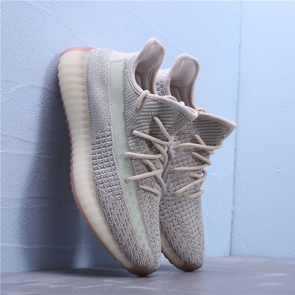 TOP QUALITY Boot V2 Kanye West 2.0 Static Unisex Running Shoes Breathable Transparent Swan White Athletic Trainers Designer Sneakers 36-46
TOP QUALITY Boot V2 Kanye West 2.0 Static Unisex Running Shoes Breathable Transparent Swan White Athletic Trainers Designer Sneakers 36-46