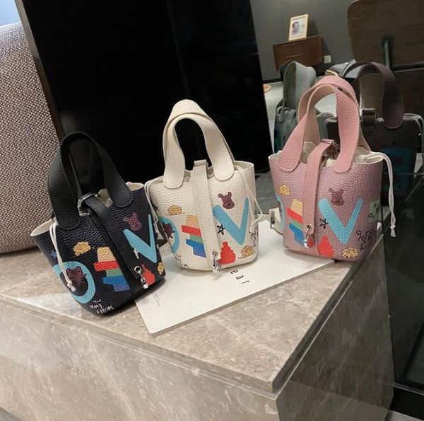 ladis crossbody handbags purses women cartoon doodle bucket bag mini girls shoulder bags new style
ladis crossbody handbags purses women cartoon doodle bucket bag mini girls shoulder bags new style