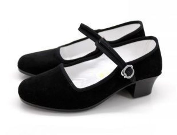 supply manufacturers direct selling old beijing plastic sole cloth shoes work shoes yuan gong xie generation cloth dance s, Black
supply manufacturers direct selling old beijing plastic sole cloth shoes work shoes yuan gong xie generation cloth dance s, Black