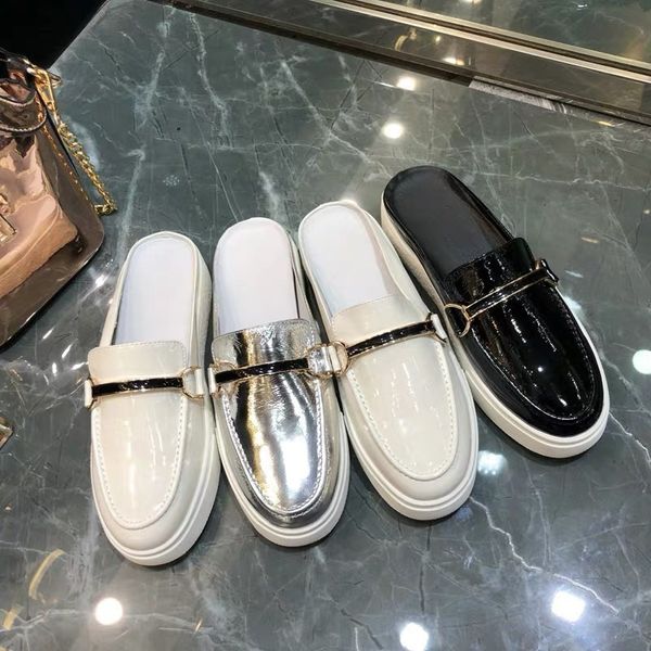 2020 new arrival women's fashion slides flats shoe office lady casual black silver white half slippers lady flat shoe toe size 35-40#m2
2020 new arrival women's fashion slides flats shoe office lady casual black silver white half slippers lady flat shoe toe size 35-40#m2