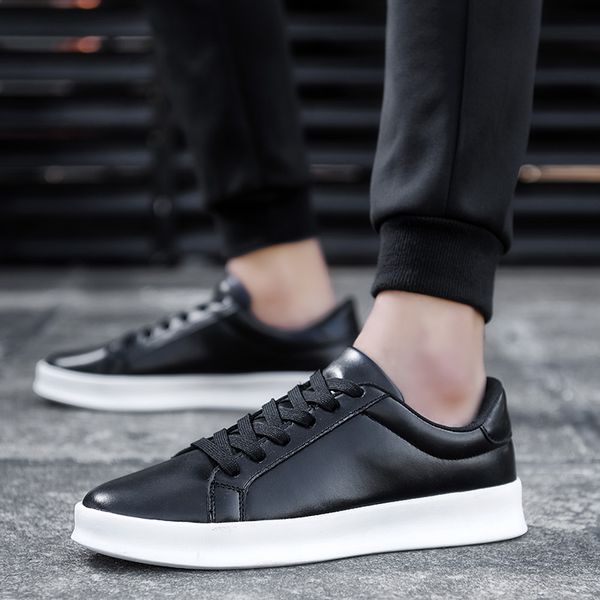 2019 autumn sneakers men casual shoes fashion leather classic white black male flats black white skateboard shoes tenis
2019 autumn sneakers men casual shoes fashion leather classic white black male flats black white skateboard shoes tenis