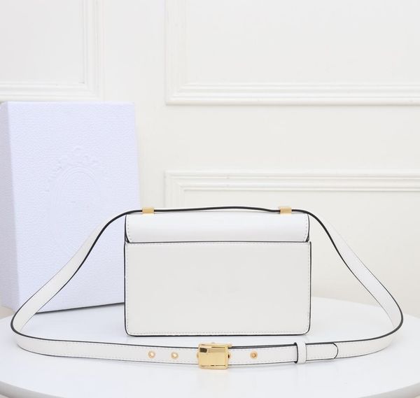 2019 new brand fashion luxury famous designer bag ladies bag leather luxury bag 1 p 1 31
2019 new brand fashion luxury famous designer bag ladies bag leather luxury bag 1 p 1 31