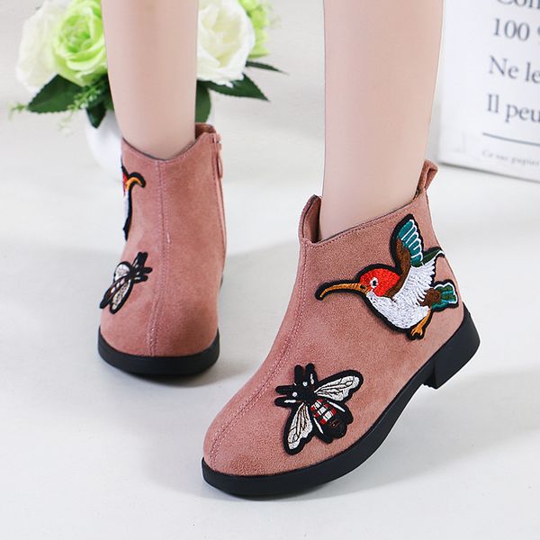 2019 little girls winter boots plush toddler girls bee boots kid embroidered bird princess suede ankle children shoe, Black;grey
2019 little girls winter boots plush toddler girls bee boots kid embroidered bird princess suede ankle children shoe, Black;grey