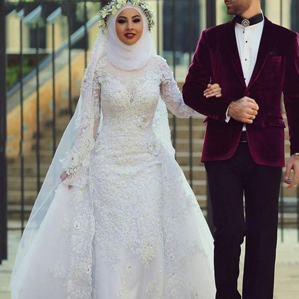 2019 white muslim wedding dresses hijab high neck saudi arabic flowers long sleeves lace beaded applique dubai arabic mermaid bridal gowns
2019 white muslim wedding dresses hijab high neck saudi arabic flowers long sleeves lace beaded applique dubai arabic mermaid bridal gowns