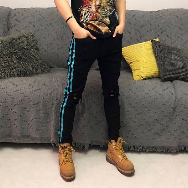 2020 korean version of ripped skinny jeans nightclub dance performance elastic slim pants hair stylist pants, Blue
2020 korean version of ripped skinny jeans nightclub dance performance elastic slim pants hair stylist pants, Blue