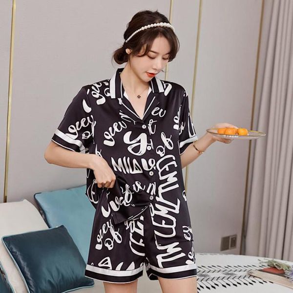 2pcs shirt&pants female satin print pajamas set nightwear casual kimono robe gown pijamas intimate lingerie nightgown, Black;red
2pcs shirt&pants female satin print pajamas set nightwear casual kimono robe gown pijamas intimate lingerie nightgown, Black;red
