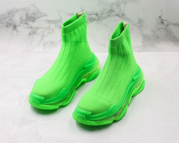 2020 new triple s paris luxury mens womens sock shoes speed running shoes green sneakers speed trainer sock race runners shoes sports boots
2020 new triple s paris luxury mens womens sock shoes speed running shoes green sneakers speed trainer sock race runners shoes sports boots