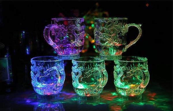 led light luminescence wine into the water bright beer mug luminous cup colorful bar cups the dragon mugs individual
led light luminescence wine into the water bright beer mug luminous cup colorful bar cups the dragon mugs individual
