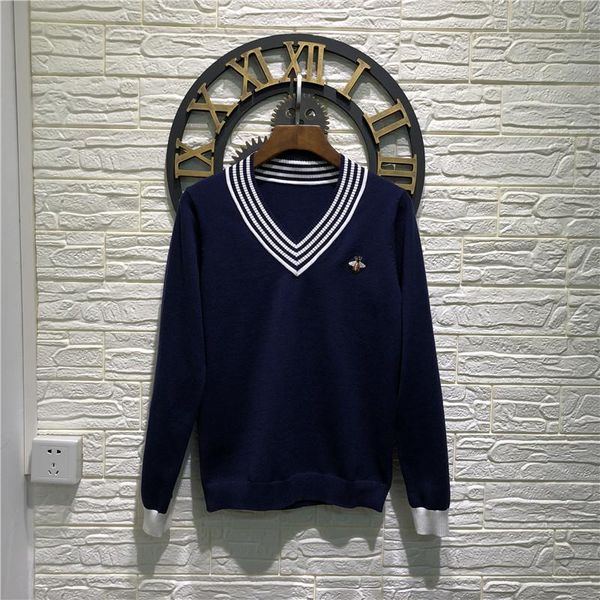 2019 brand fashion luxury designer autumn new embroidered bee slim pullover sweater men's thin v-neck sweater long sleeve cashmere blen, White;black
2019 brand fashion luxury designer autumn new embroidered bee slim pullover sweater men's thin v-neck sweater long sleeve cashmere blen, White;black
