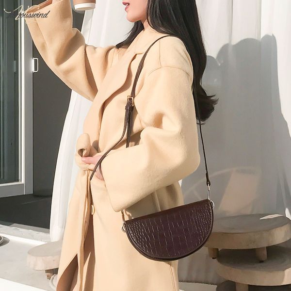 fashion crocodile semicircle crossbody bag saddle bags shoulder bag pu leather handbag pu for women messenger bag
fashion crocodile semicircle crossbody bag saddle bags shoulder bag pu leather handbag pu for women messenger bag