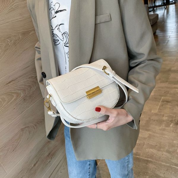 2020 new women's shoulder bag crocodile pattern saddle bag ladies messenger coin purse handbag
2020 new women's shoulder bag crocodile pattern saddle bag ladies messenger coin purse handbag