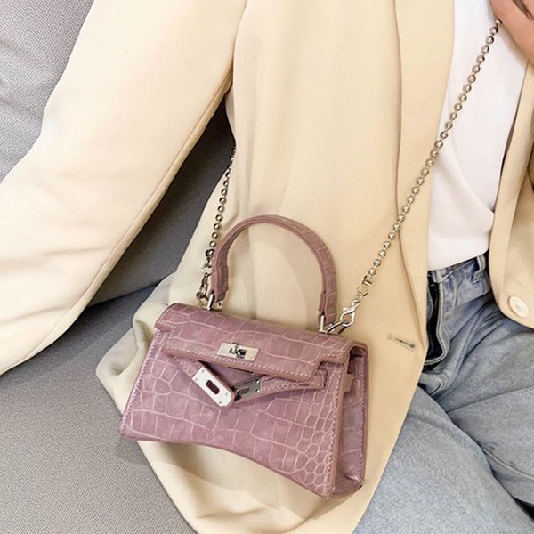 new design small pu leather crossbody shoulder bag for women 2020 summer crocodile pattern handbags messenger bag purse
new design small pu leather crossbody shoulder bag for women 2020 summer crocodile pattern handbags messenger bag purse