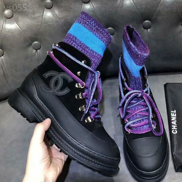 2020 comfortable autumn and winter small fragrance wind socks boots women short snow martin boots women flat color matching stockings, Black
2020 comfortable autumn and winter small fragrance wind socks boots women short snow martin boots women flat color matching stockings, Black